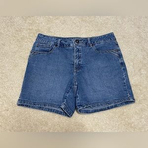 Blue Jean Shorts - Size: 8 - St John Bay